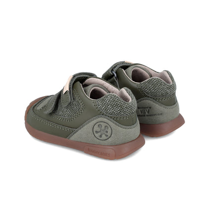 ZAPATILLA VERDE MILITAR